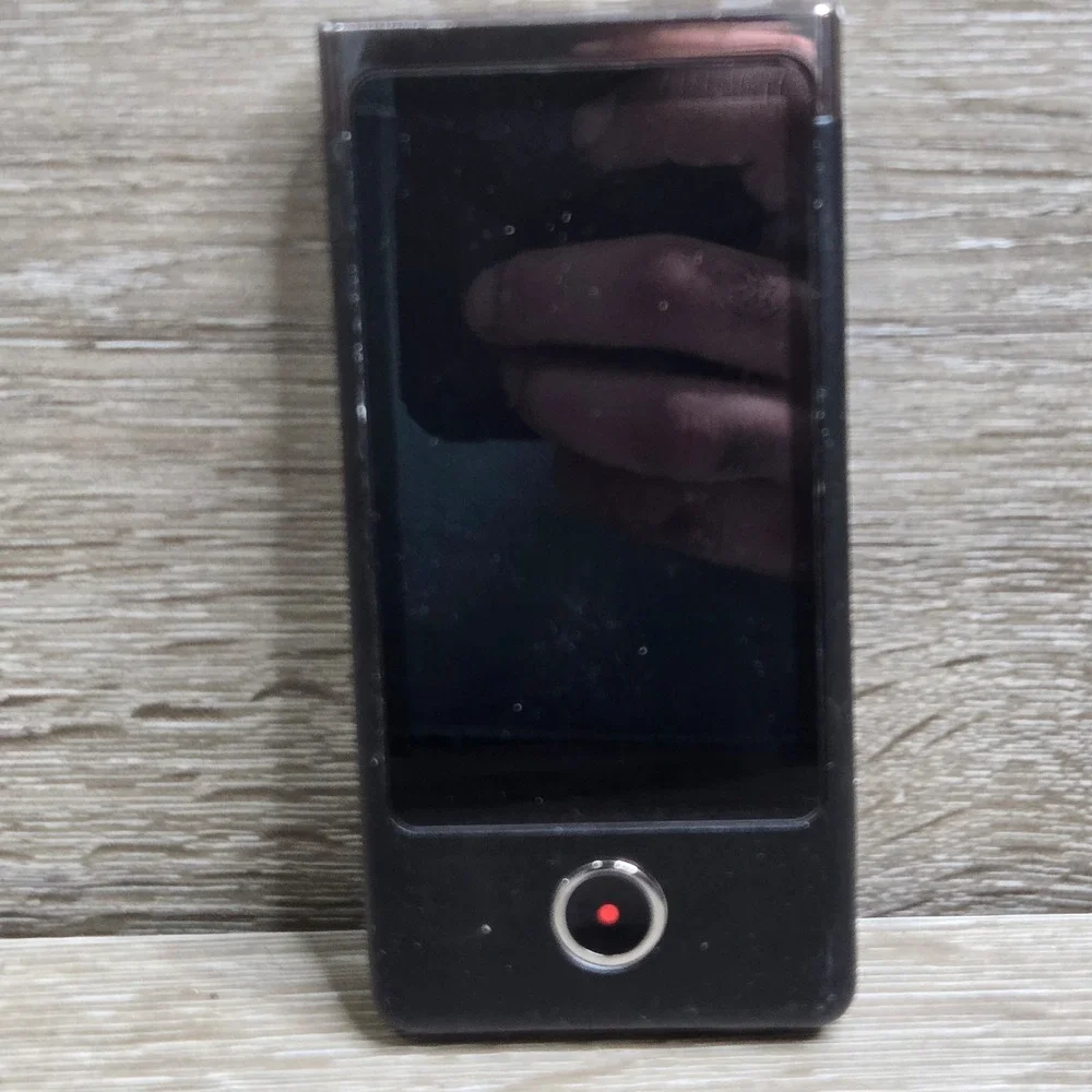 Sony Bloggie MHS-TS20 Touch Screen Mobile HD Snap Camera Camcorder - (CP3014573)